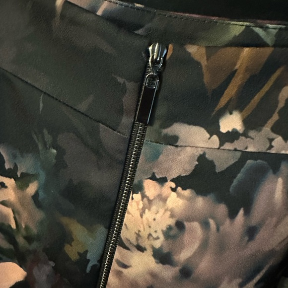 NWT Tahari ASL Todd Skirt sz 12 - Picture 4 of 4